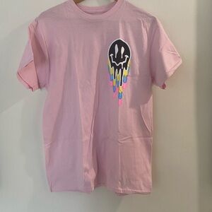 NWOT Pink Graphic‎ Short Sleeve Tee